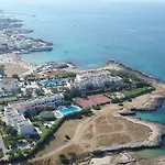 Resort Club Barbara 3*