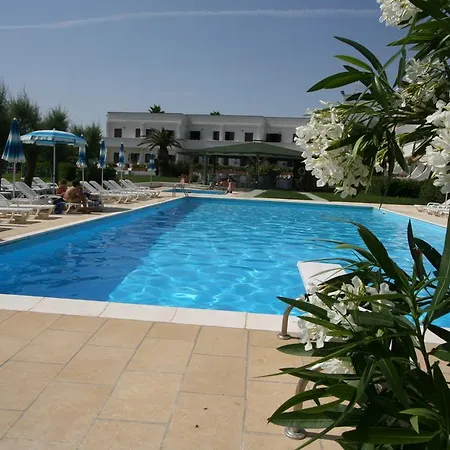 Club Barbara Resort